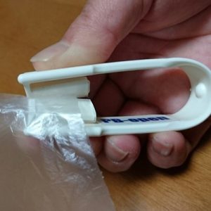 開けにくい　ビニール　開ける